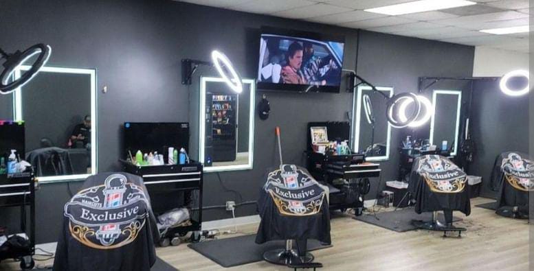 LED RING CON STAFFA - immagine 2